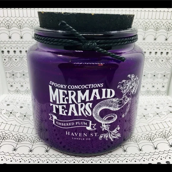Halloween Mermaid Tears 2 Wick Candle Ambered Plum Spooky Concoctions - Picture 7 of 9